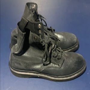 Dr. Martins Girls sparkle Boots Size 4